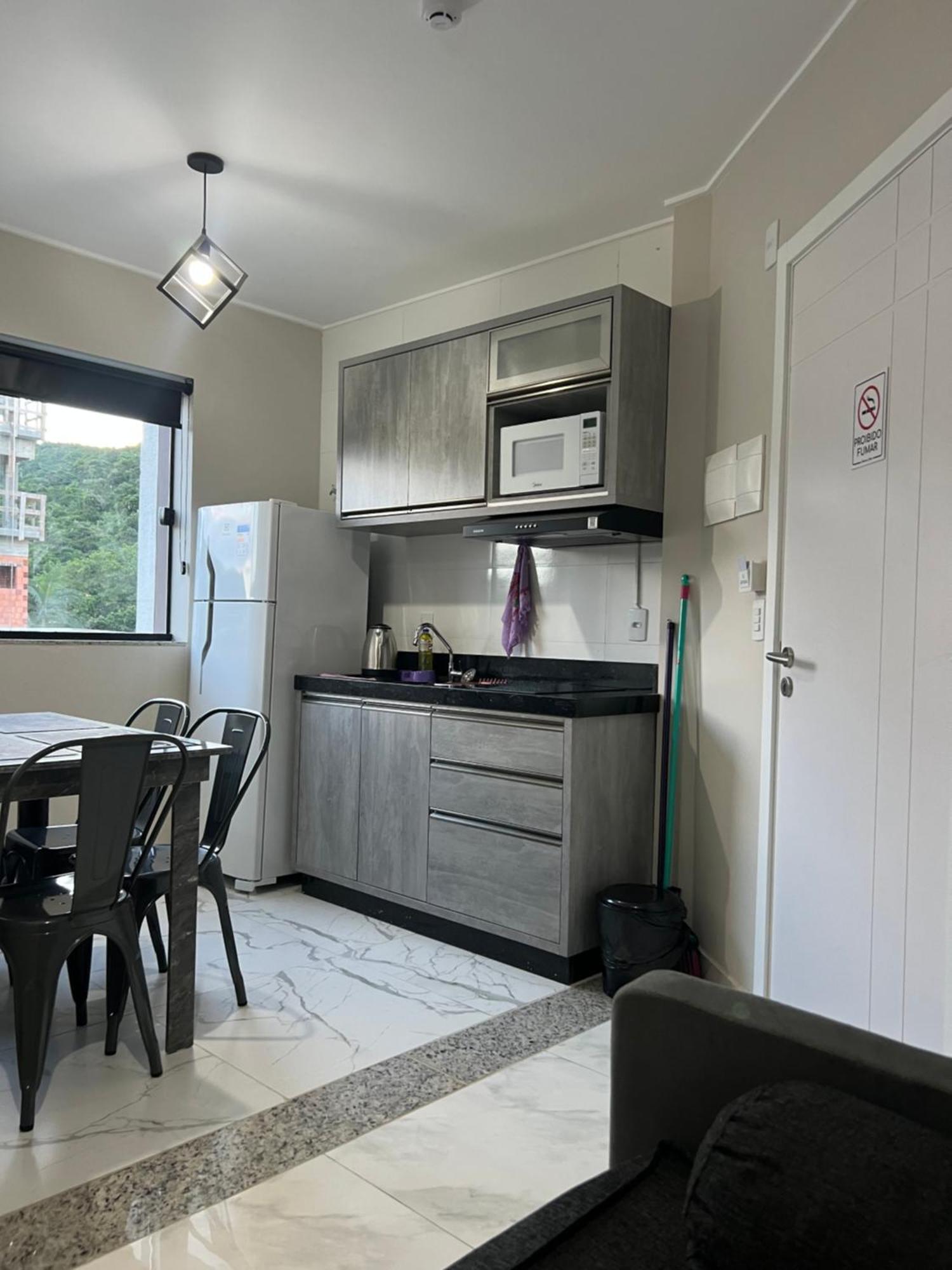 Residencial Yuema Apartman Bombinhas Kültér fotó